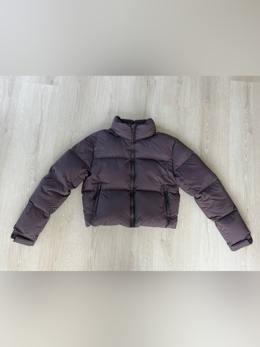 Aritzia TNA The Mega Puff Short Goose Down Jacket Cropped Brown - Size XS⁠